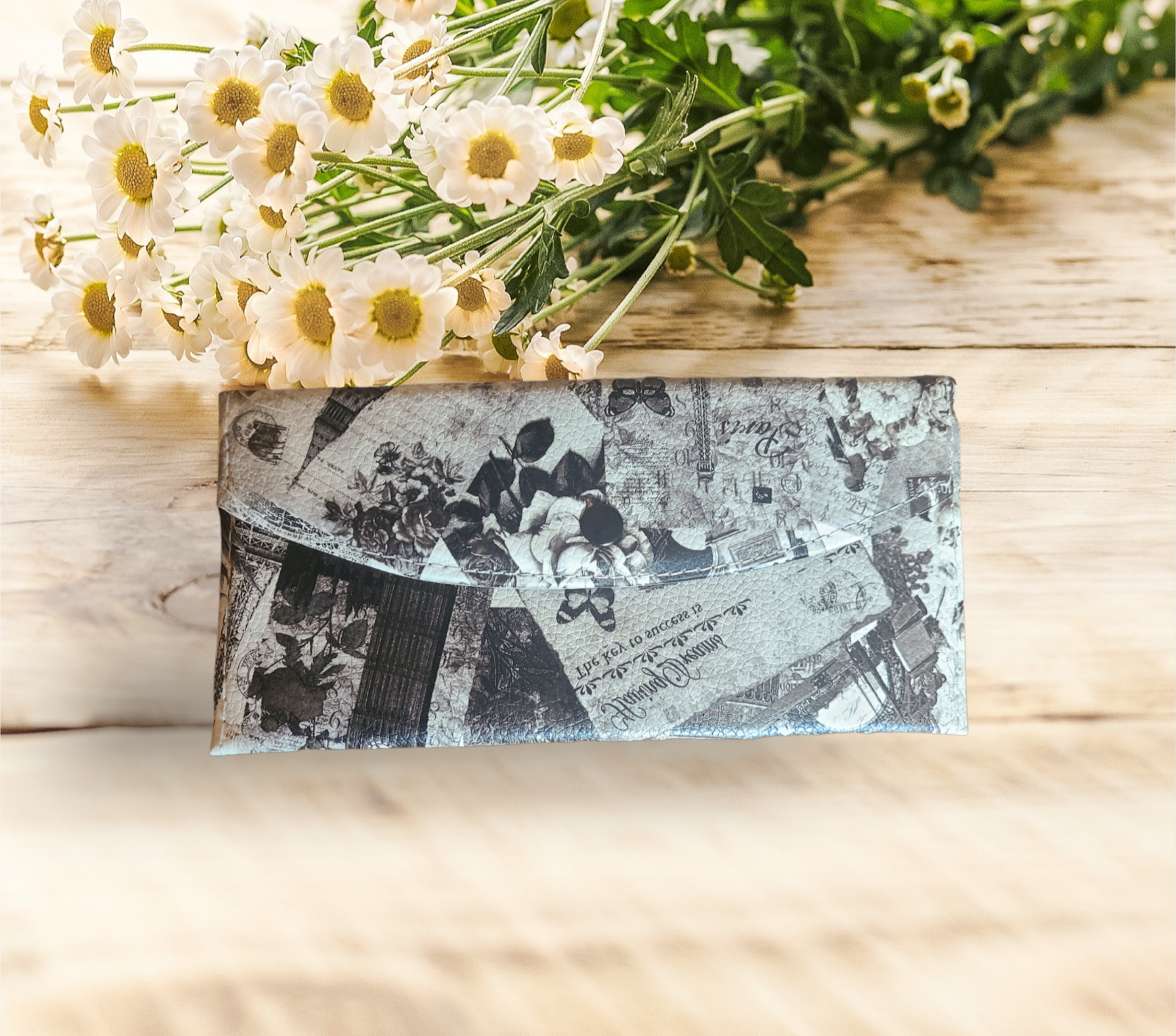 Vintage Paris Wallet - Pretty Things Created